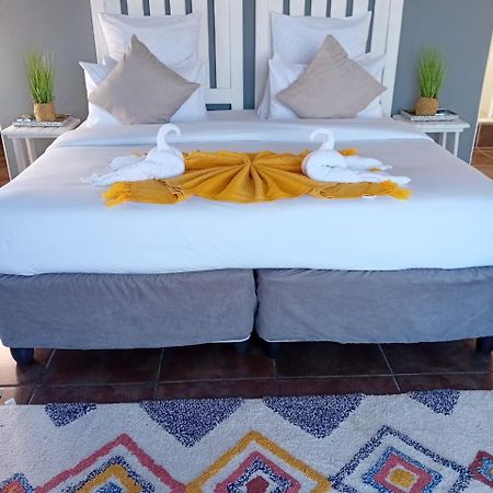 Arbor Lodge East London Bagian luar foto