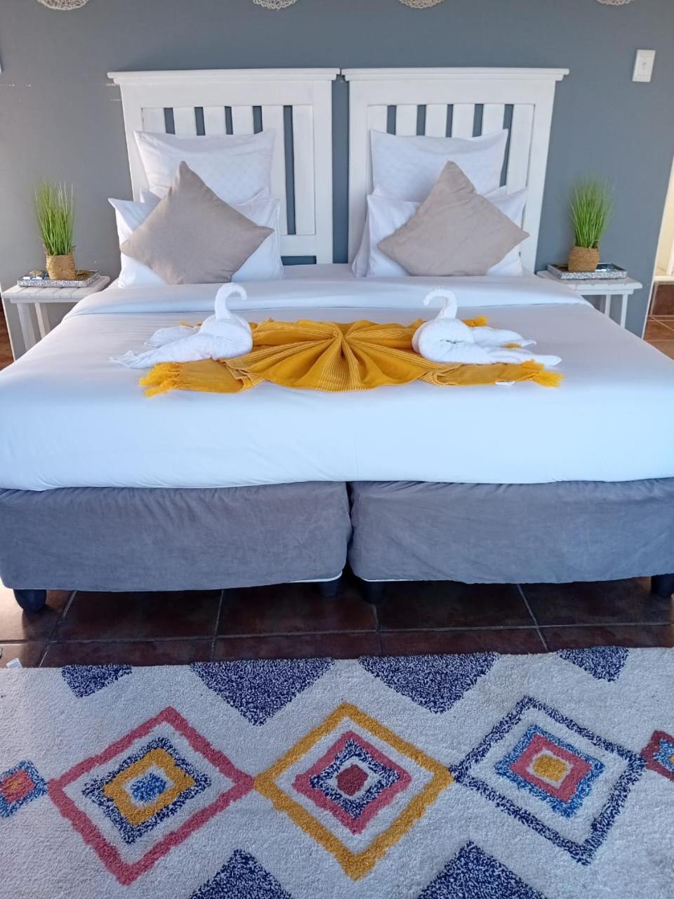 Arbor Lodge East London Bagian luar foto
